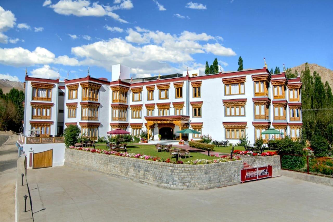 Hotel Royal Ladakh, Leh Exteriör bild